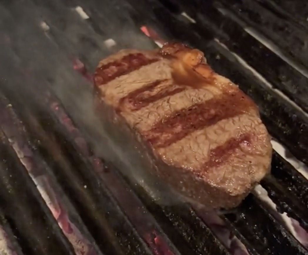 Carnes a la parrilla en Piantao