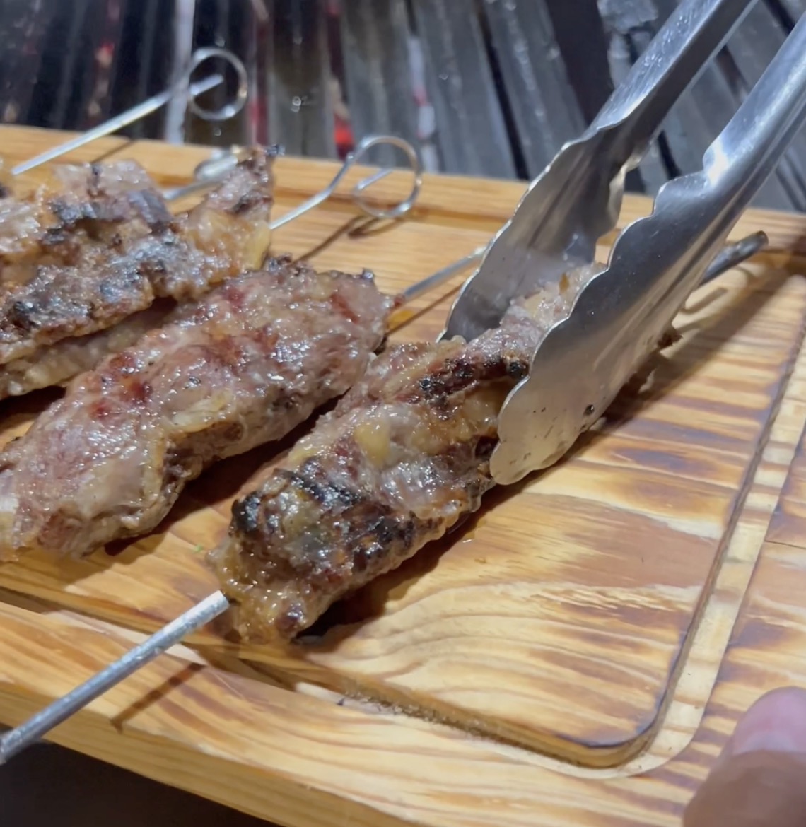 Teclas de lomo a la parrilla en Piantao